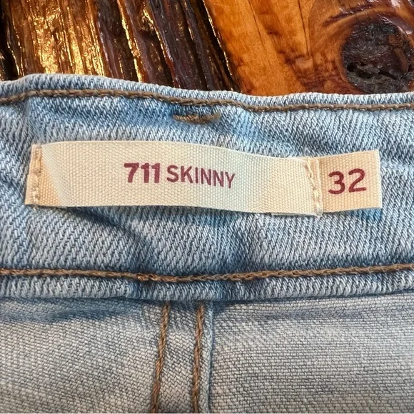Levi’s 711 skinny jeans - Picture 6 of 6